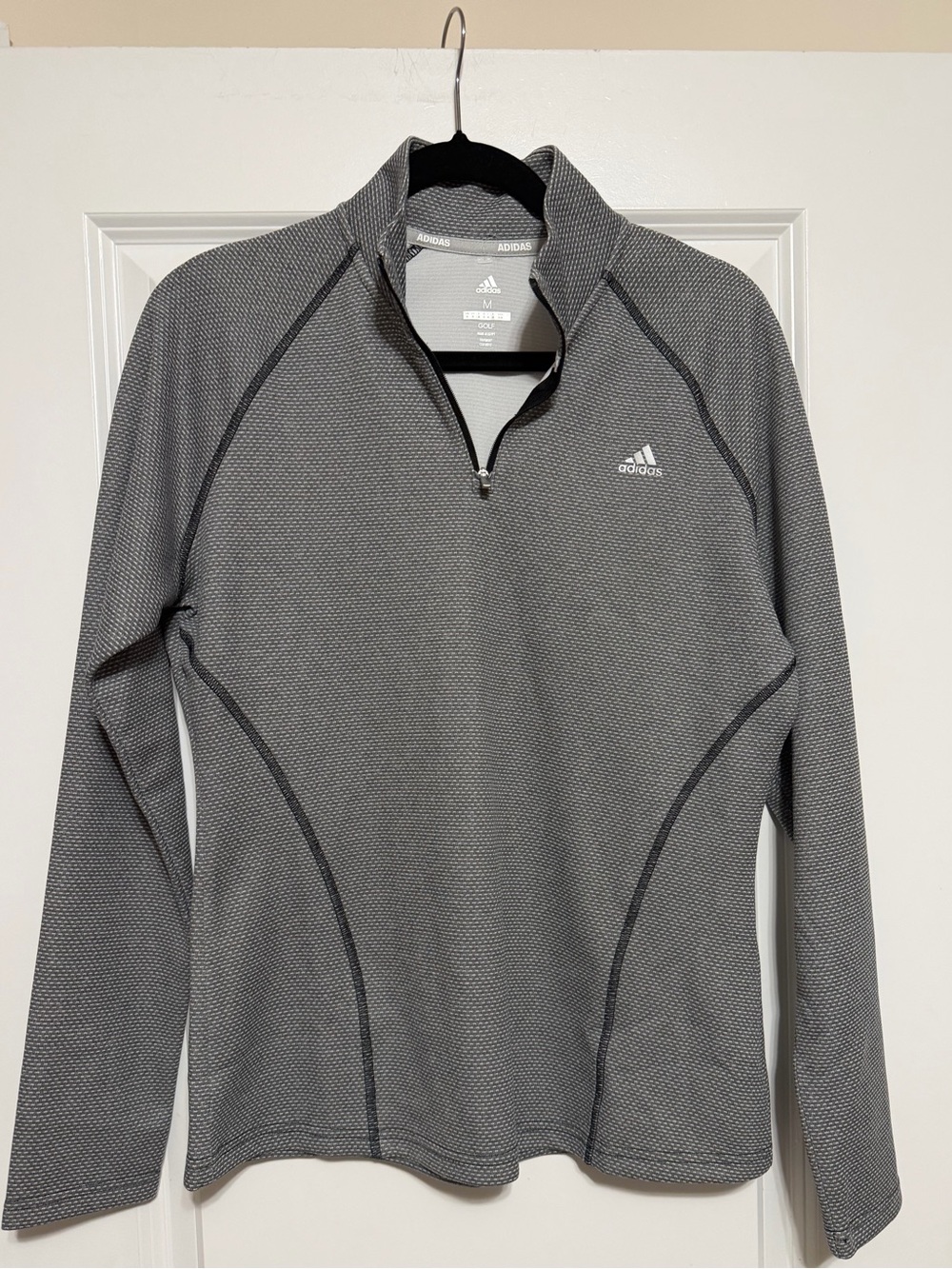 adidas golf men’s 1/4 zip gray textured print logo medium NWOT